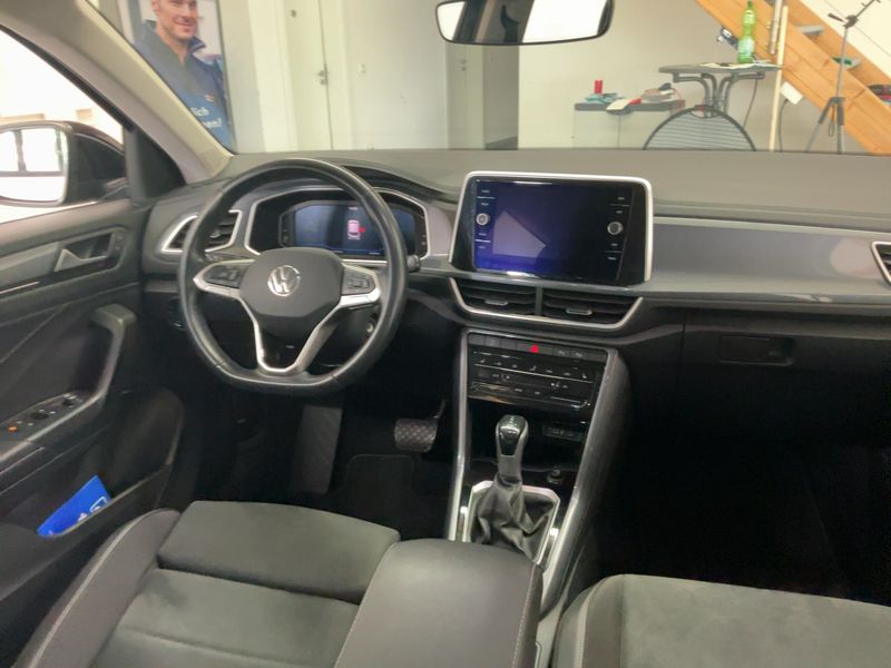 Volkswagen T-Roc 1.5 TSI ACT Style 2023 – снимка 17