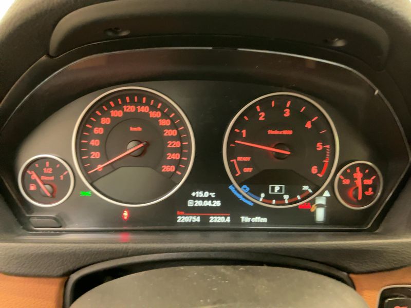 BMW 3er 335d xDrive Luxury Line 2016 – снимка 19