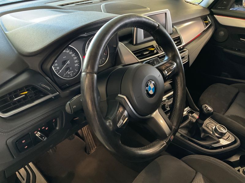BMW 2er 214d Active Tourer M Sport 2017 – снимка 22