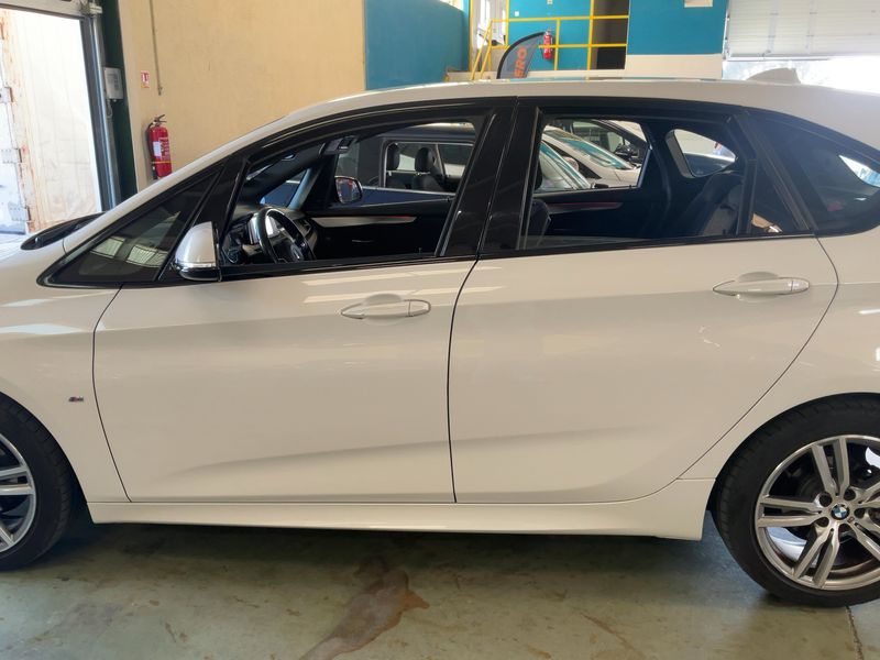 BMW 2er 214d Active Tourer M Sport 2017 – снимка 4