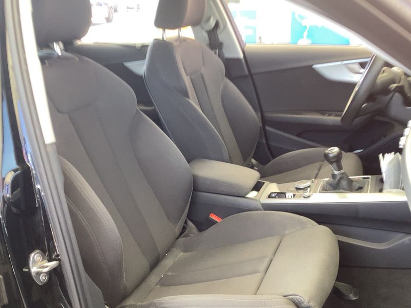 Audi A4 2.0 TDI Sport 2016 – снимка 16