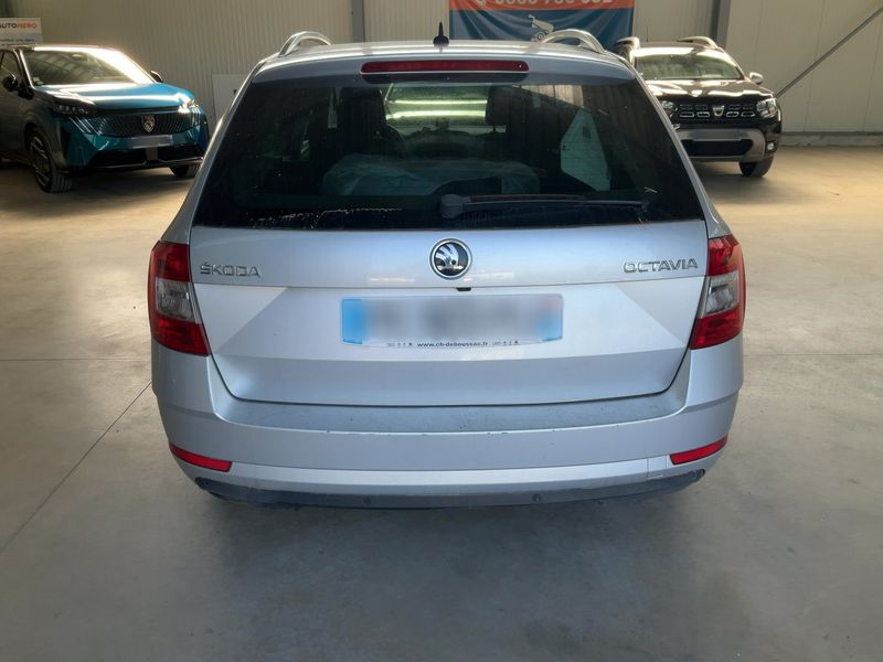 Skoda Octavia 2.0 TDI Clever 2019 – снимка 7