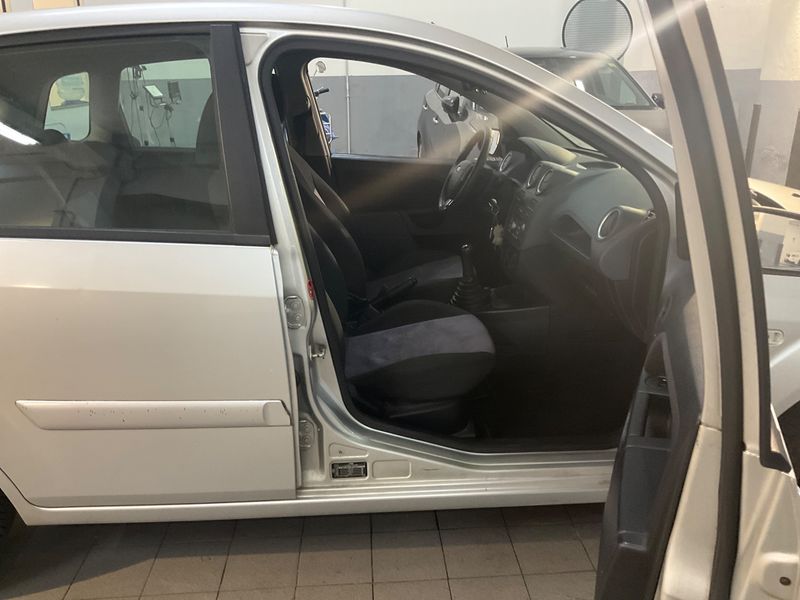 Ford Fiesta 1.4 TDCi Basis 2007 – снимка 3