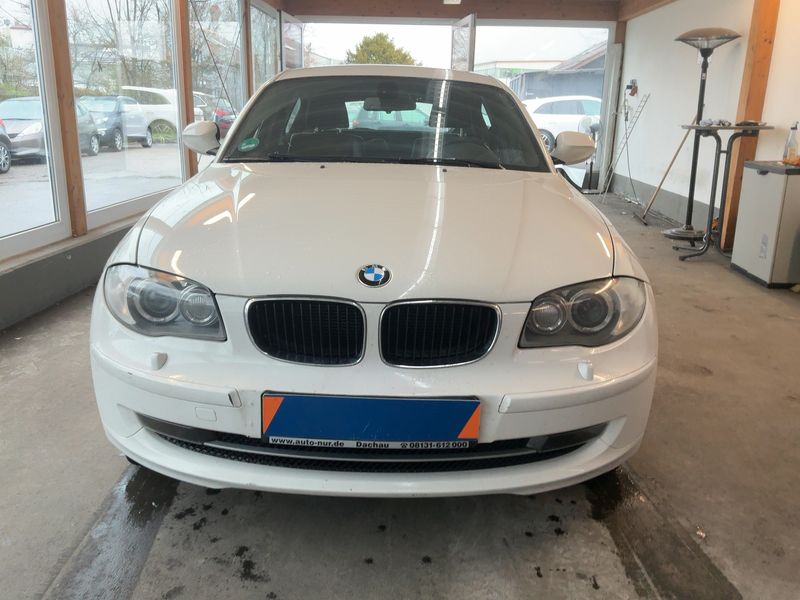 BMW 1er 118i 2011 – снимка 14