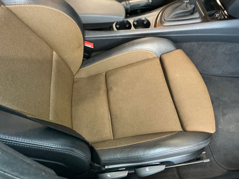 BMW 1er 118i 2011 – снимка 39