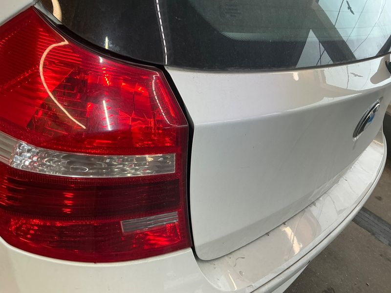 BMW 1er 118i 2011 – снимка 45