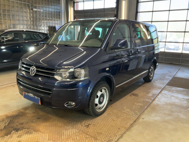 Volkswagen T5 Multivan 2.0 TDI Team 2010 – снимка 1