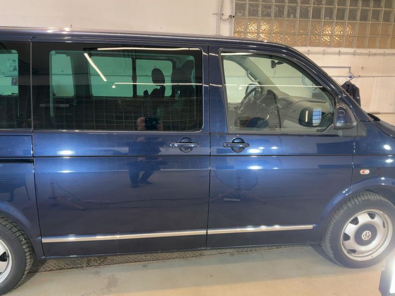 Volkswagen T5 Multivan 2.0 TDI Team 2010 – снимка 10