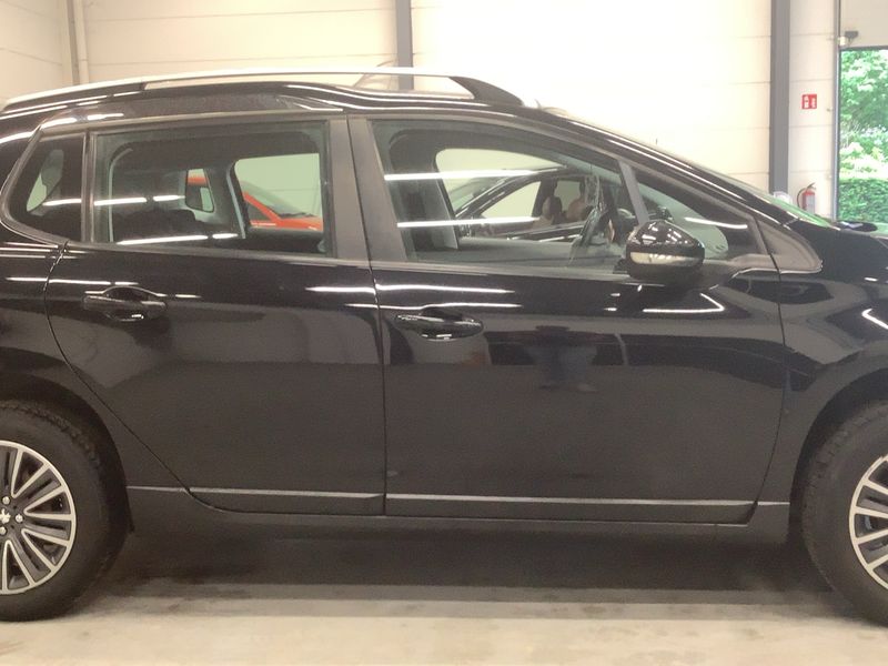 Peugeot 2008 1.2 PureTech Active 2017 – снимка 7