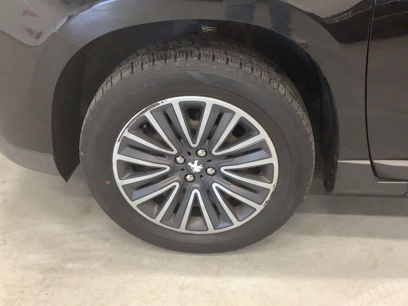 Peugeot 2008 1.2 PureTech Active 2017 – снимка 17