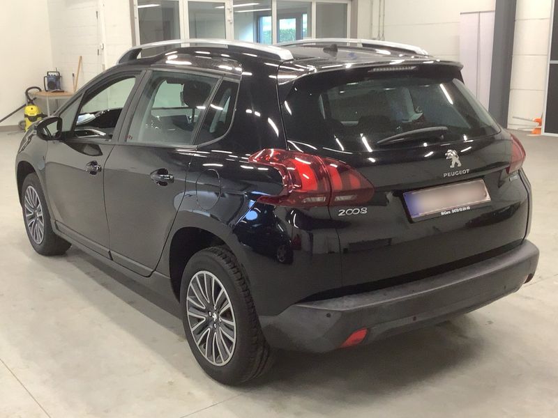 Peugeot 2008 1.2 PureTech Active 2017 – снимка 3