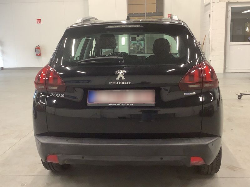 Peugeot 2008 1.2 PureTech Active 2017 – снимка на щета