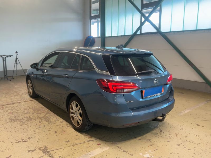 Opel Astra 1.6 CDTI Innovation Start&Stop 2017 – снимка 6