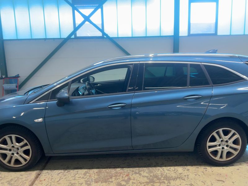 Opel Astra 1.6 CDTI Innovation Start&Stop 2017 – снимка 4