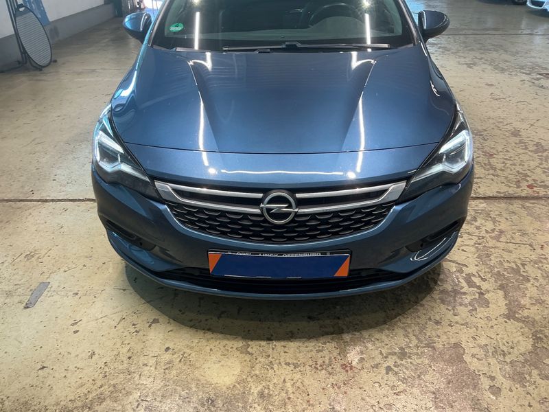 Opel Astra 1.6 CDTI Innovation Start&Stop 2017 – снимка 39