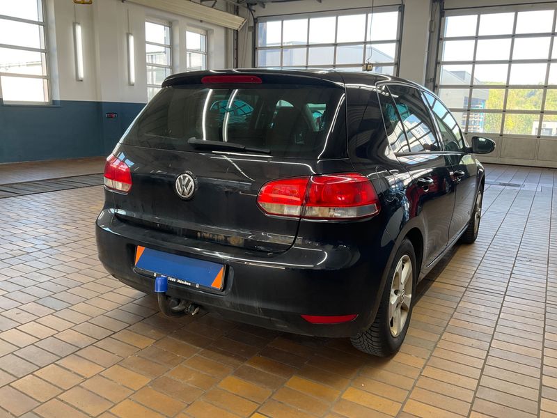 Volkswagen Golf VI 1.6 Trendline 2009 – снимка 2