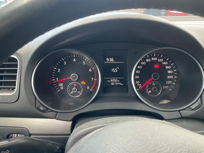 Volkswagen Golf VI 1.6 Trendline 2009 – снимка 4