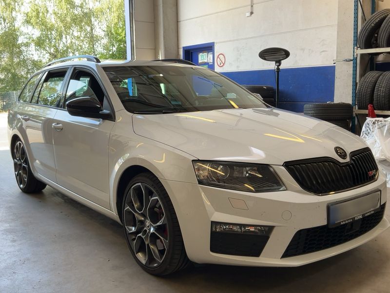 Skoda Octavia 2.0 TDI RS 2015 – снимка 12