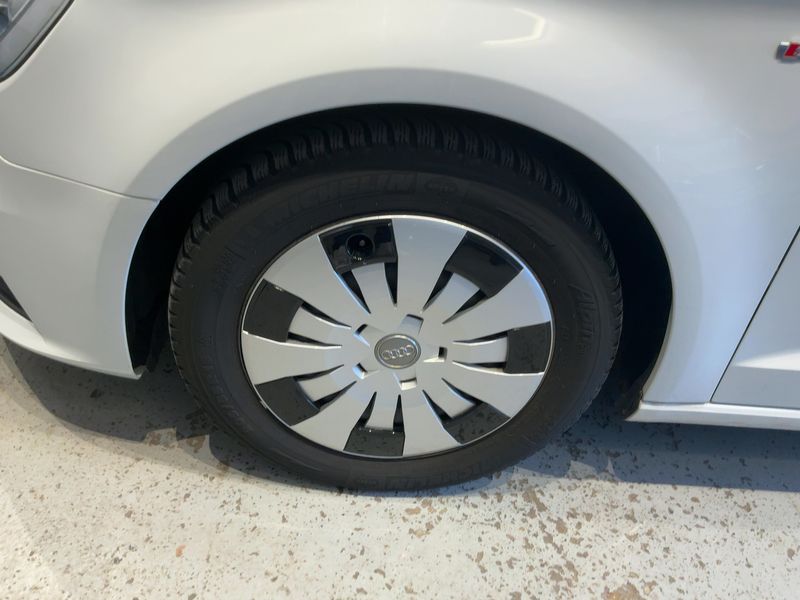 Audi A3 1.2 TFSI S line Sportpaket 2013 – снимка 3