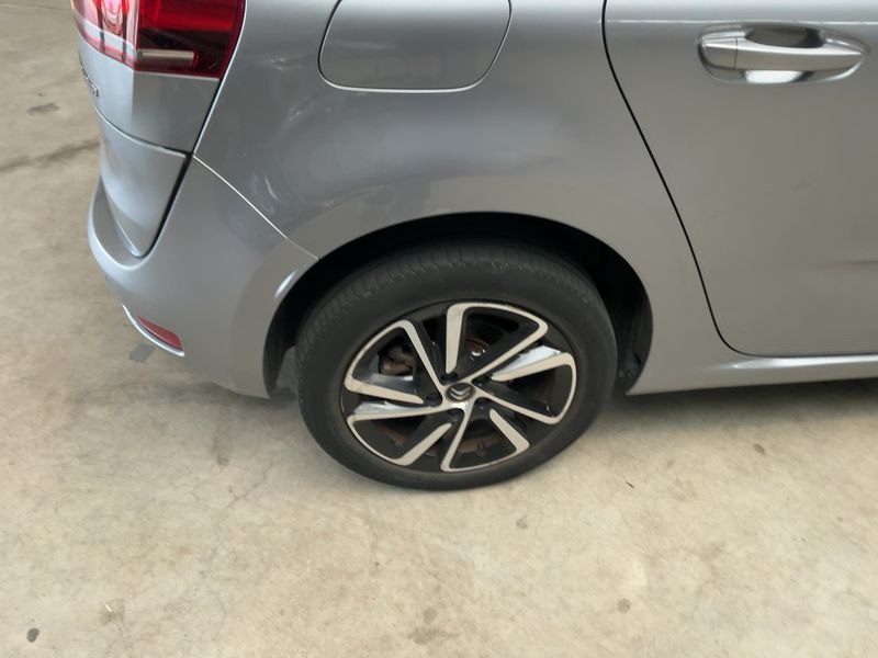 Citroen C4 Spacetourer 1.2 PureTech Business 2019 – снимка 9