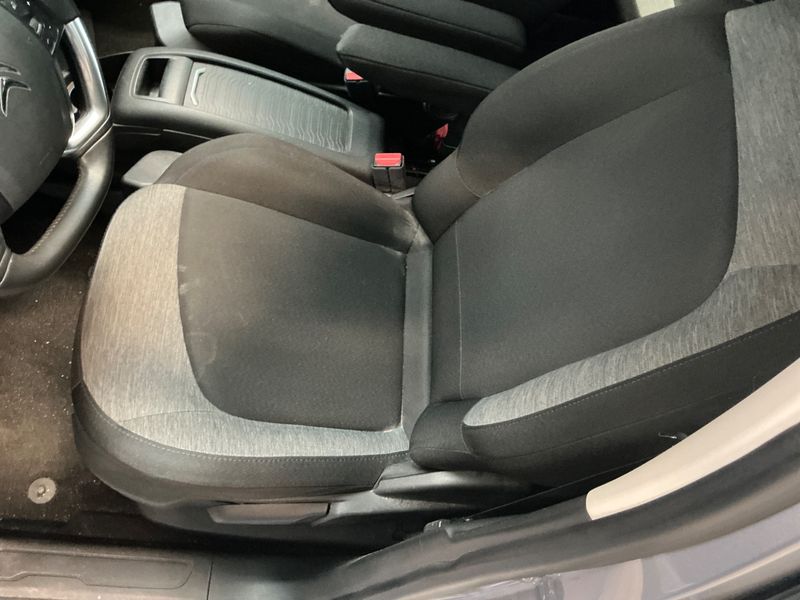 Citroen C4 Spacetourer 1.2 PureTech Business 2019 – снимка 33