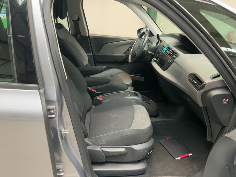 Citroen C4 Spacetourer 1.2 PureTech Business 2019 – снимка 16