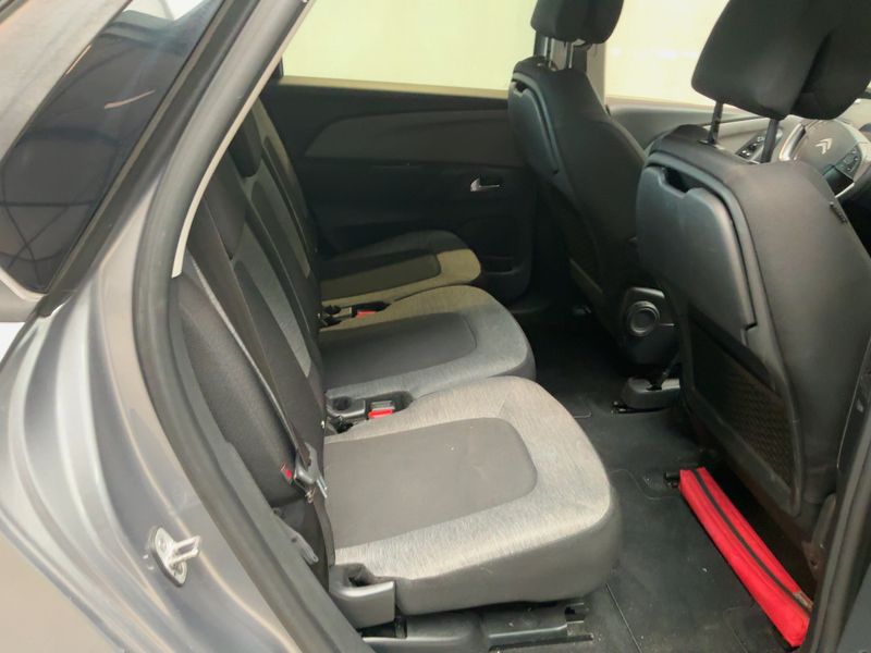 Citroen C4 Spacetourer 1.2 PureTech Business 2019 – снимка 19
