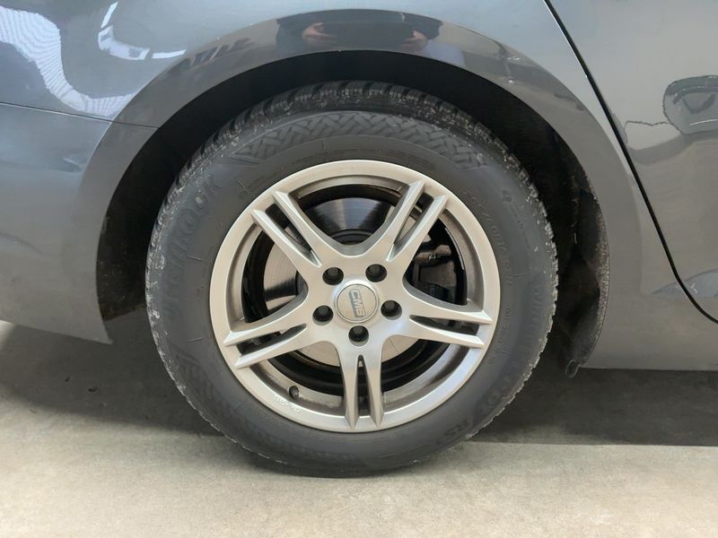 Audi A4 2.0 TDI ultra Sport 2016 – снимка 9