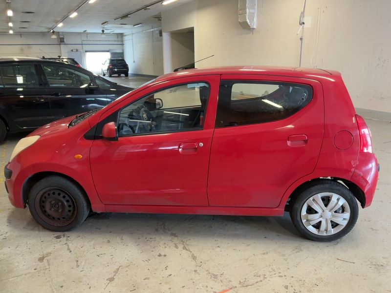 Nissan Pixo 1.0 Acenta 2010 – снимка 4