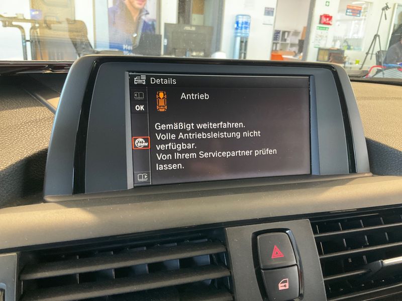 BMW 1er 116i 2014 – снимка 24