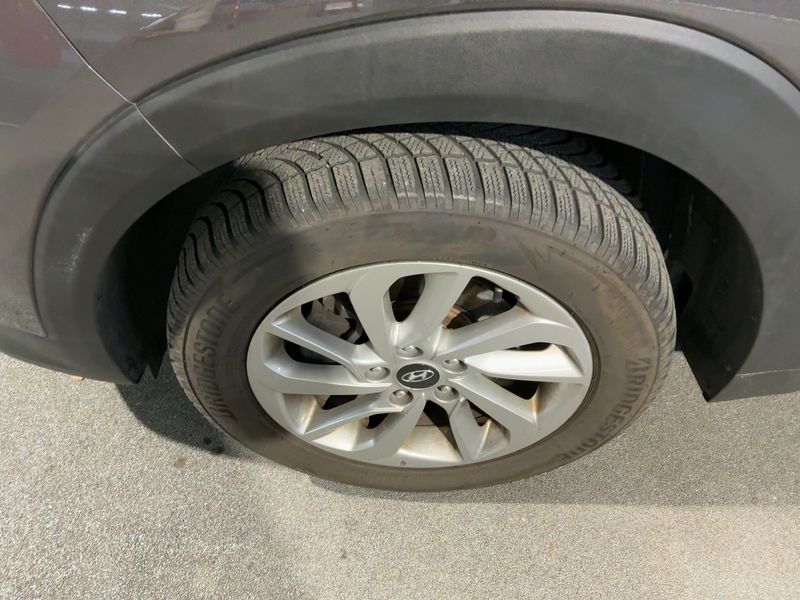 Hyundai Tucson 1.6 TGDI Go+ 2WD 2017 – снимка 3