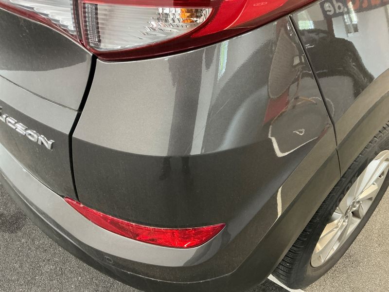 Hyundai Tucson 1.6 TGDI Go+ 2WD 2017 – снимка 33