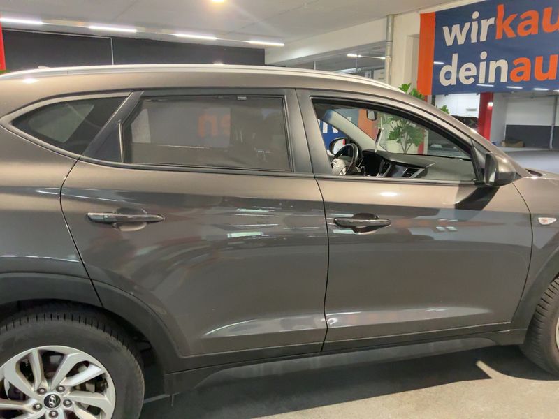 Hyundai Tucson 1.6 TGDI Go+ 2WD 2017 – снимка 10