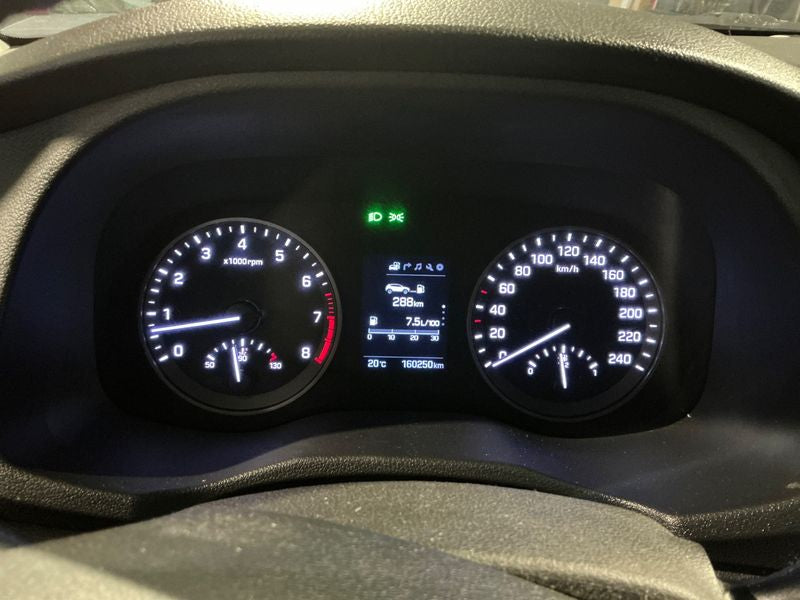 Hyundai Tucson 1.6 TGDI Go+ 2WD 2017 – снимка 19