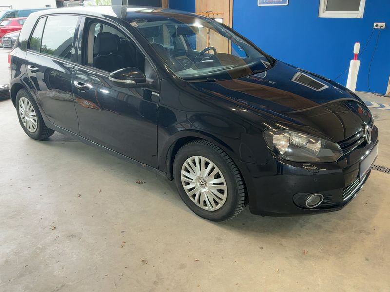 Volkswagen Golf VI 1.6 TDI Trendline 2011 – снимка 8