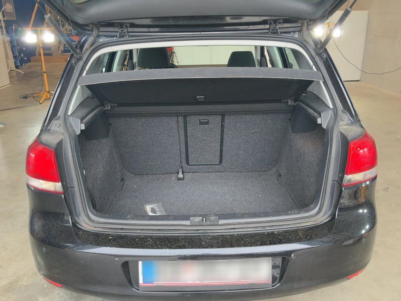 Volkswagen Golf VI 1.6 TDI Trendline 2011 – снимка 10