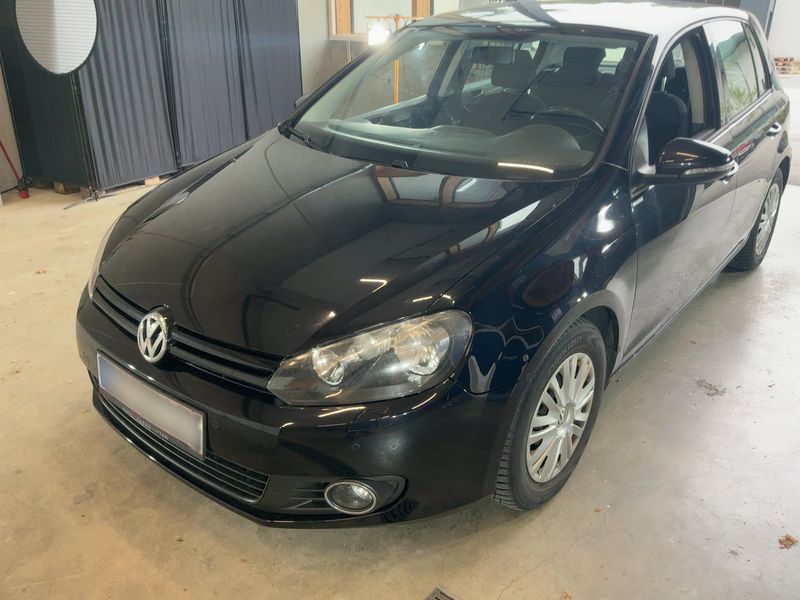 Volkswagen Golf VI 1.6 TDI Trendline 2011