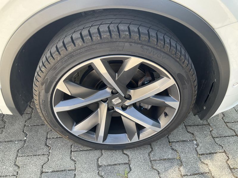 Seat Tarraco 2.0 TSI FR 4Drive 2023 – снимка 11