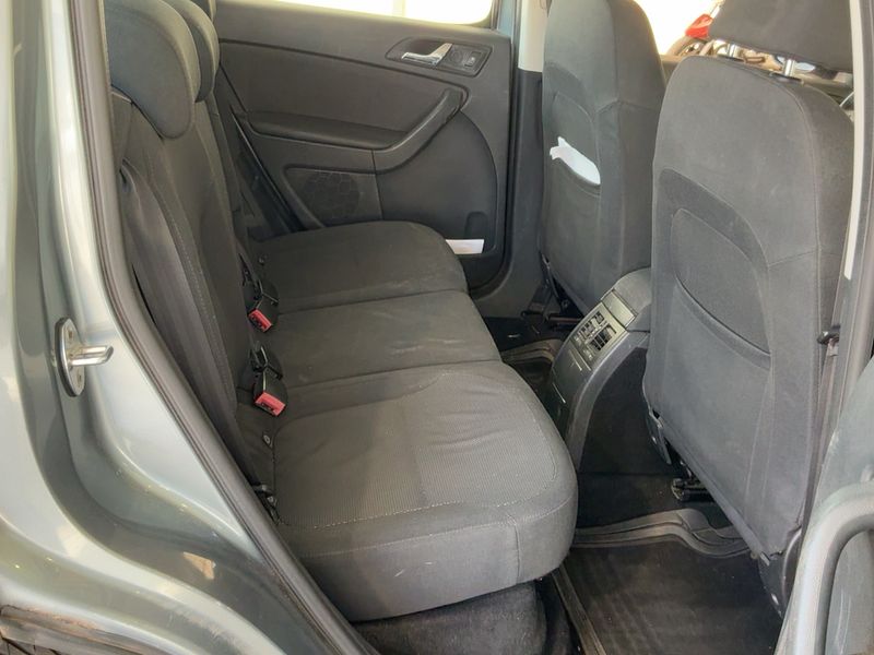 Skoda Yeti 2.0 TDI Ambition 2011 – снимка 19