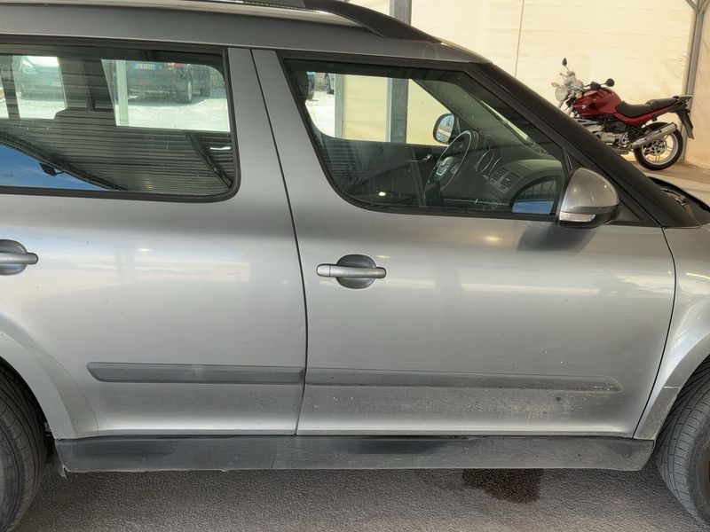 Skoda Yeti 2.0 TDI Ambition 2011 – снимка 10