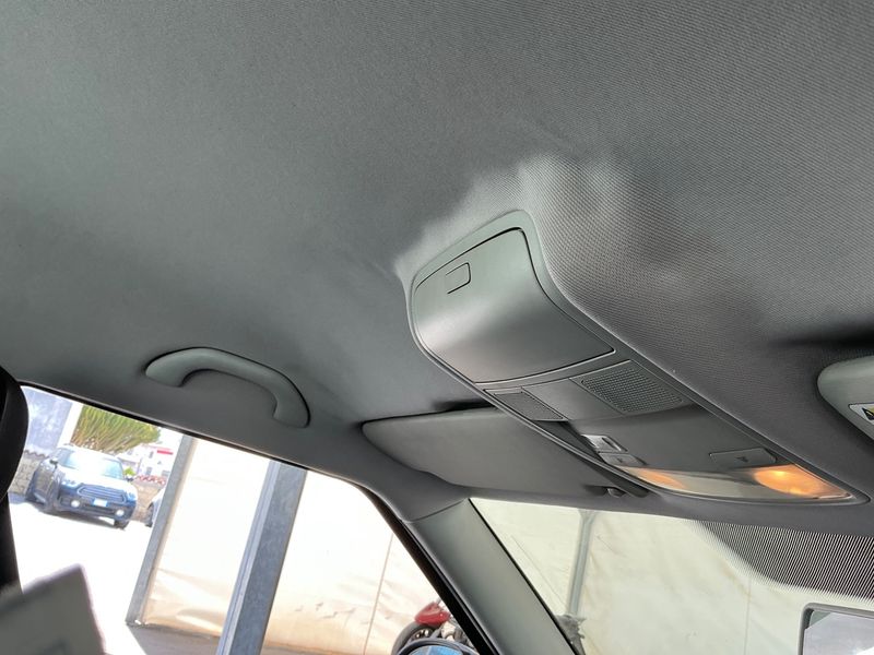 Skoda Yeti 2.0 TDI Ambition 2011 – снимка 32