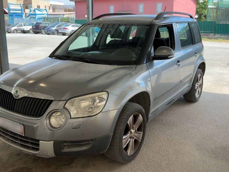 Skoda Yeti 2.0 TDI Ambition 2011 – снимка 2