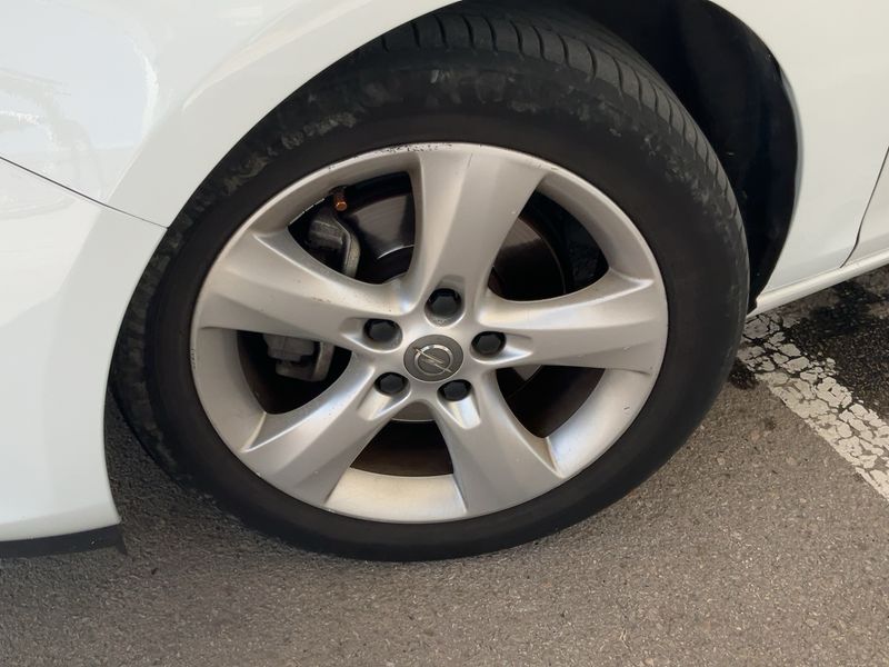 Opel Astra 1.7 CDTI Sport 2011 – снимка 17
