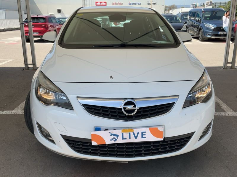 Opel Astra 1.7 CDTI Sport 2011 – снимка 9