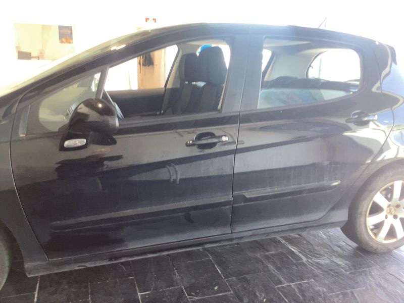 Peugeot 308 1.6 HDi Sportium 2010 – снимка 4