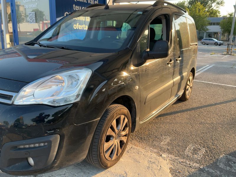 Citroen Berlingo 1.2 e-THP 20 Aniversario Edition 2017 – снимка 2