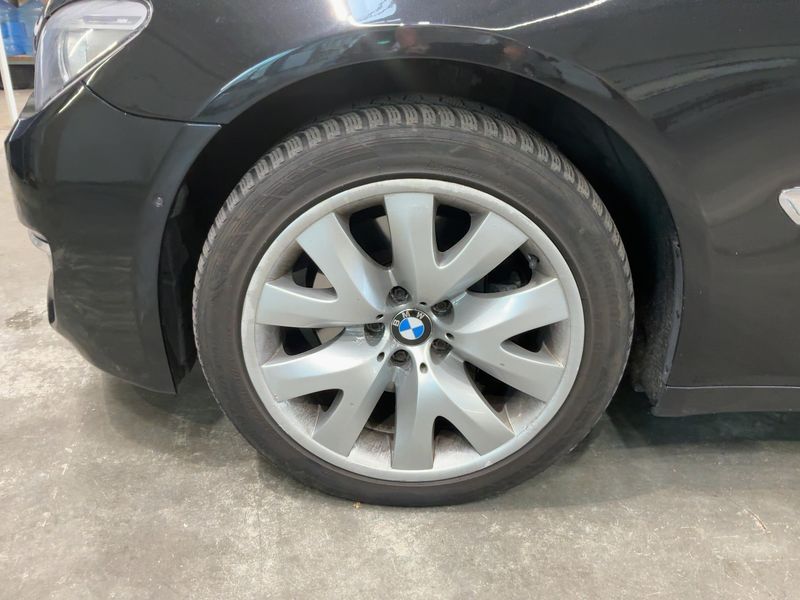 BMW 7er 740d xDrive 2012 – снимка 3