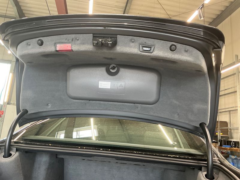 BMW 7er 740d xDrive 2012 – снимка 40