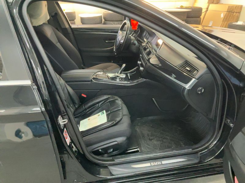 BMW 5er 520d 2015 – снимка 16