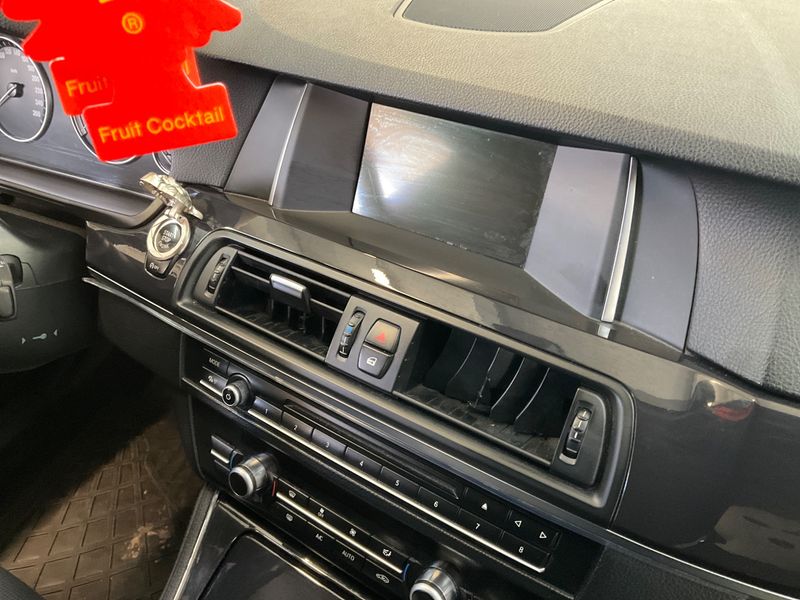 BMW 5er 520d 2015 – снимка 28